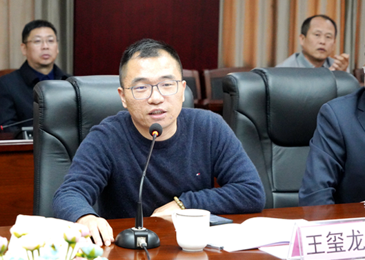 补登：鸿运国际科技为芦溪中学校庆捐赠100万，，，，，支持母校生长